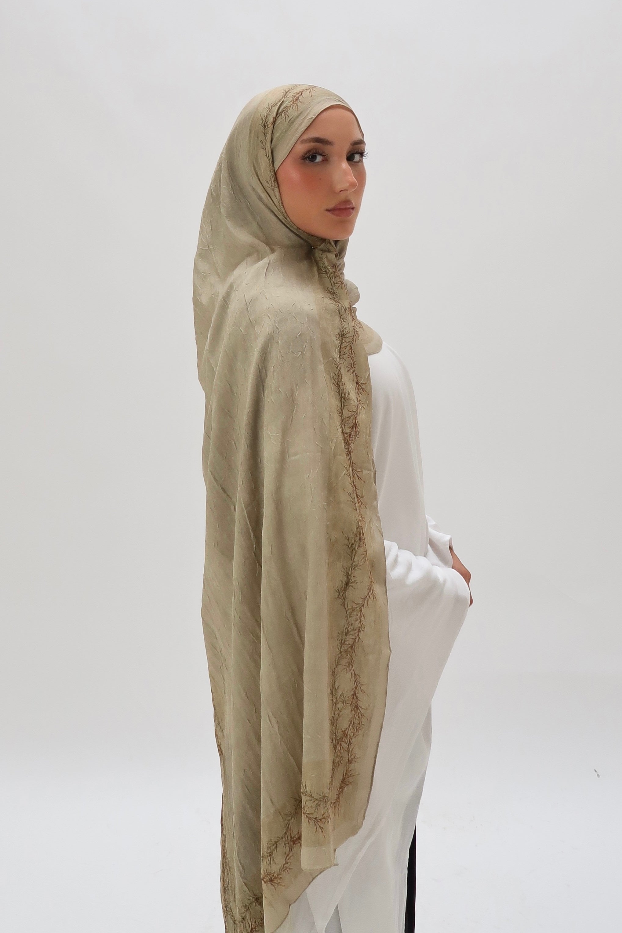 Line Hijab