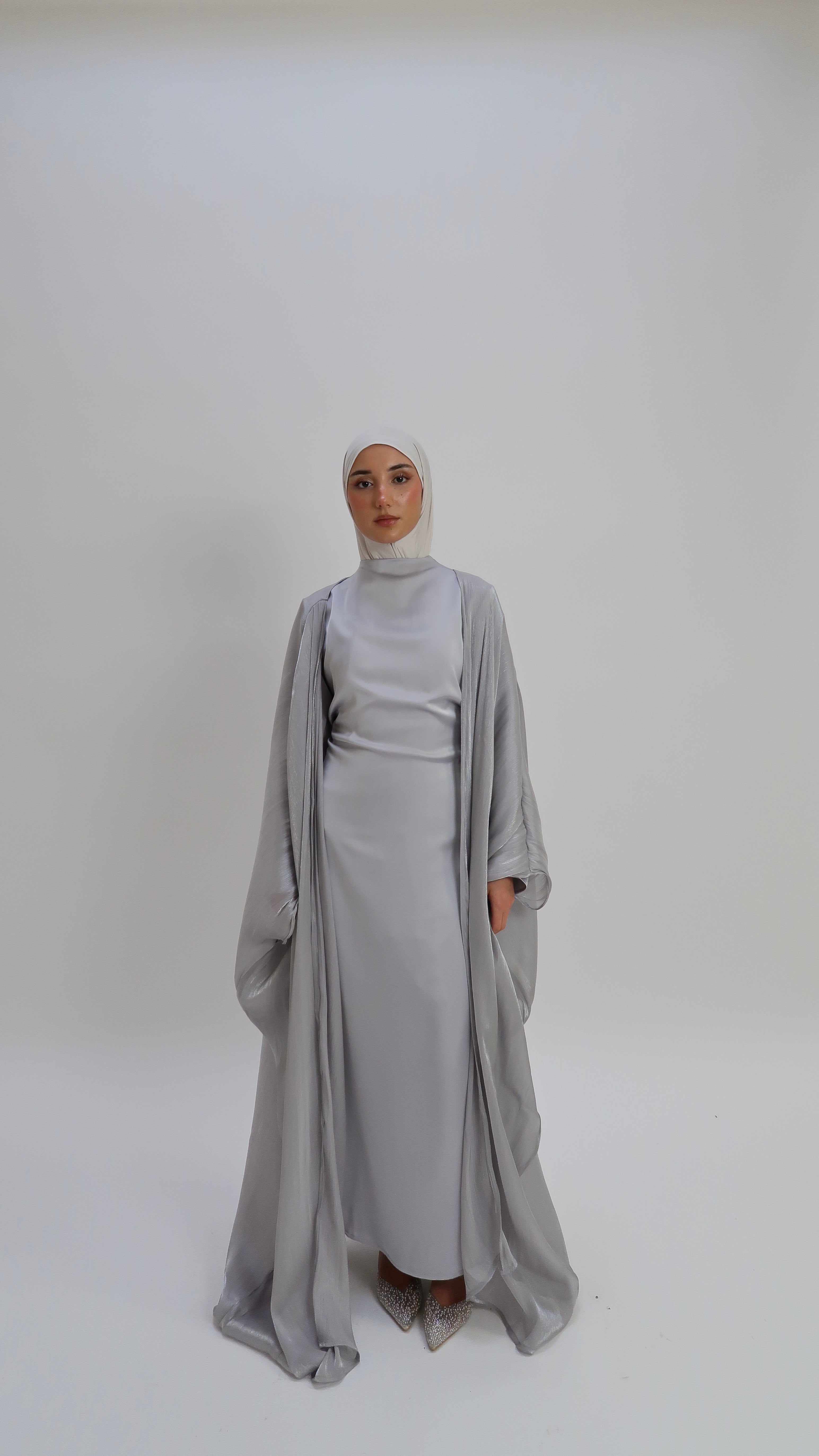 Abaya Shimmer Silver
