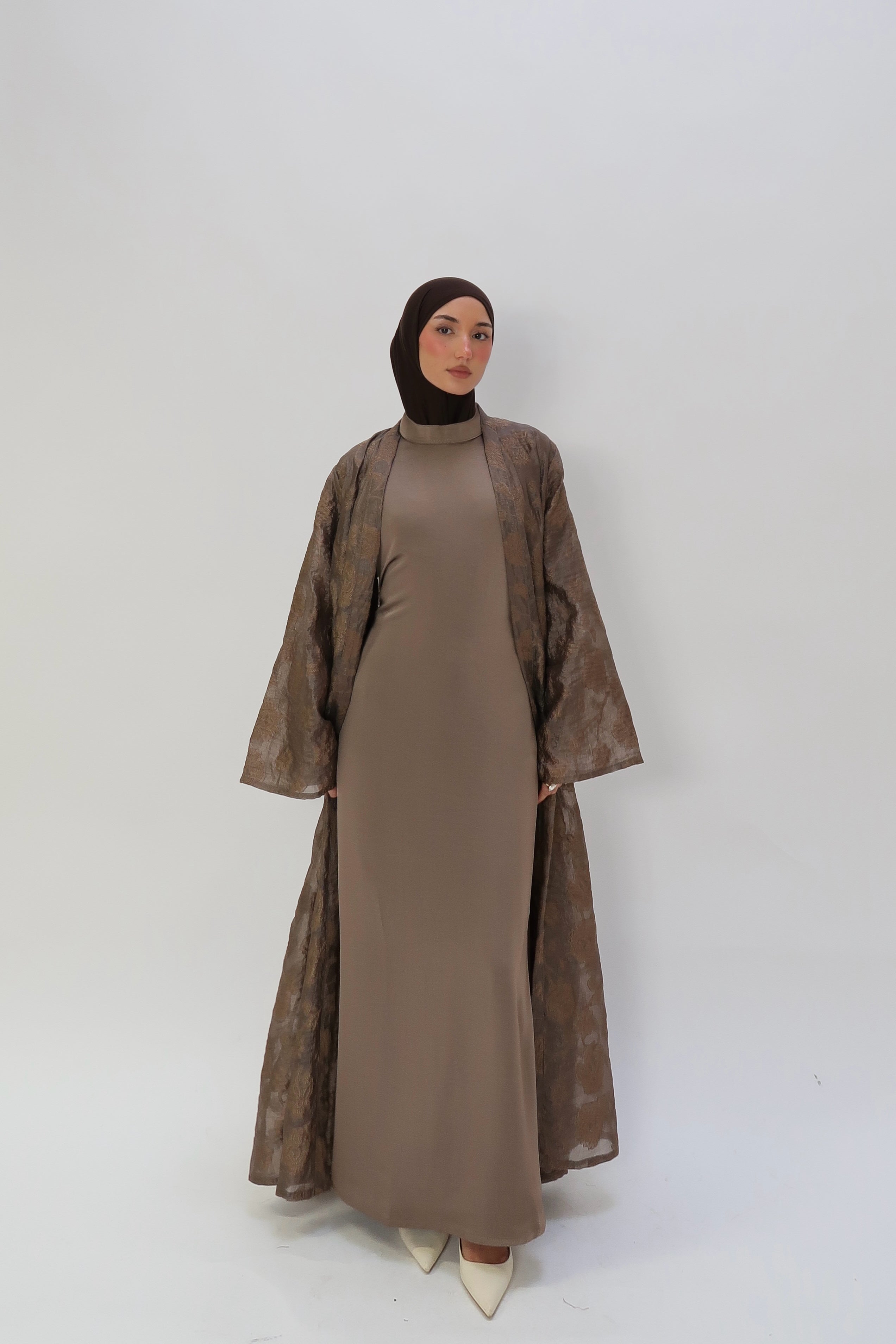 Abaya Osmanthus Braun