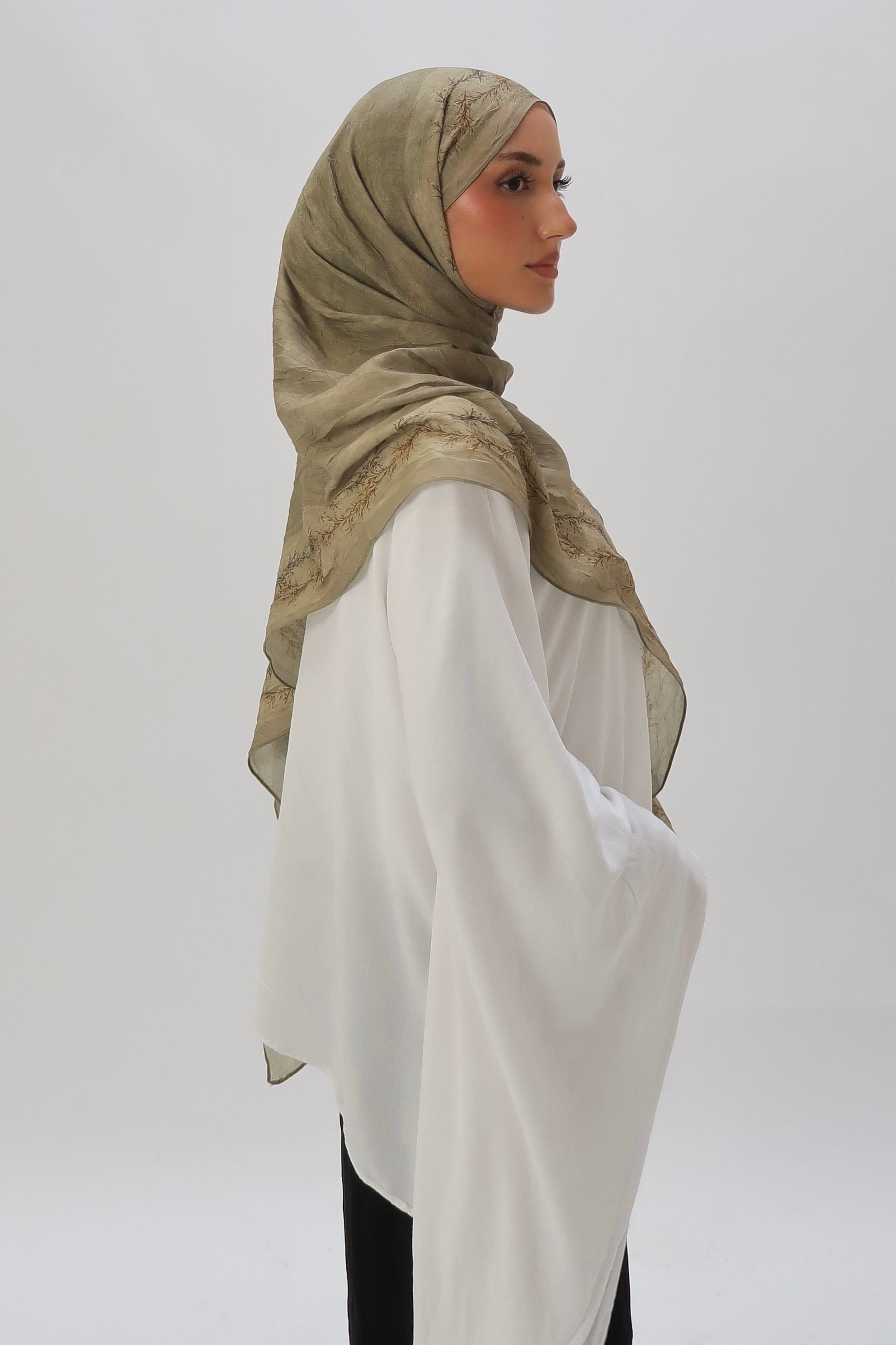 Line Hijab