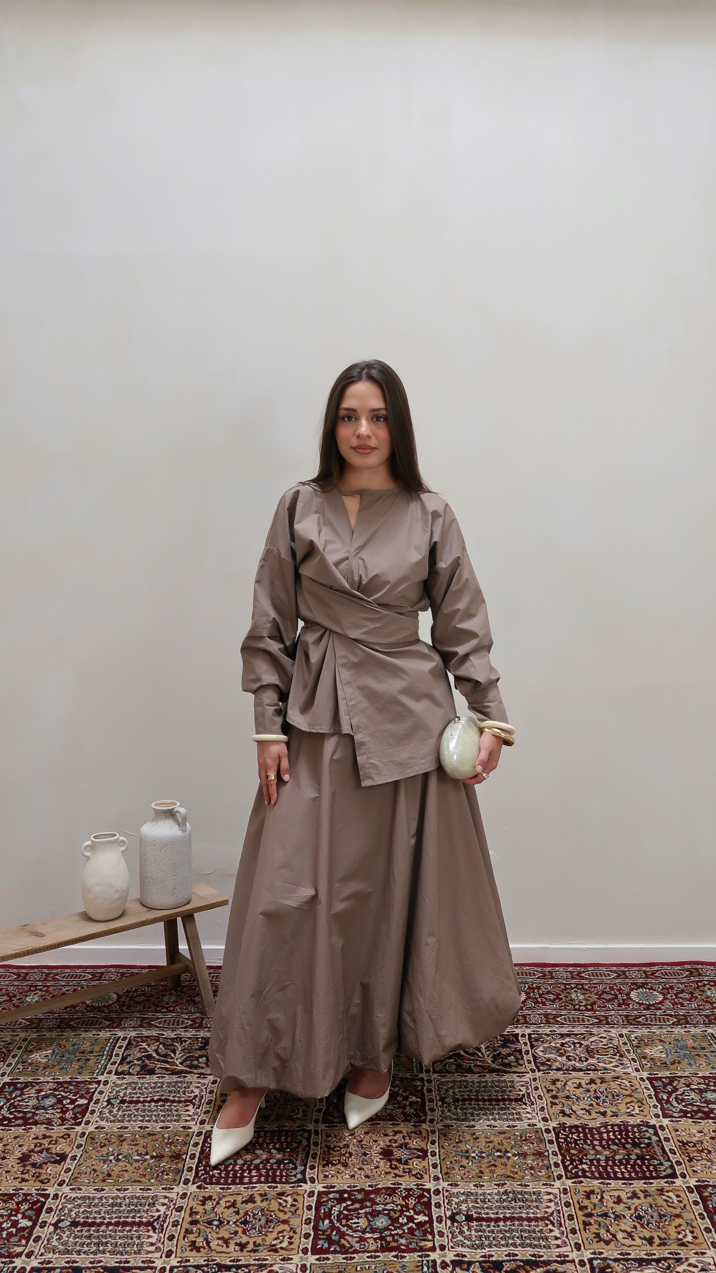 Two-piece balloon skirt greige