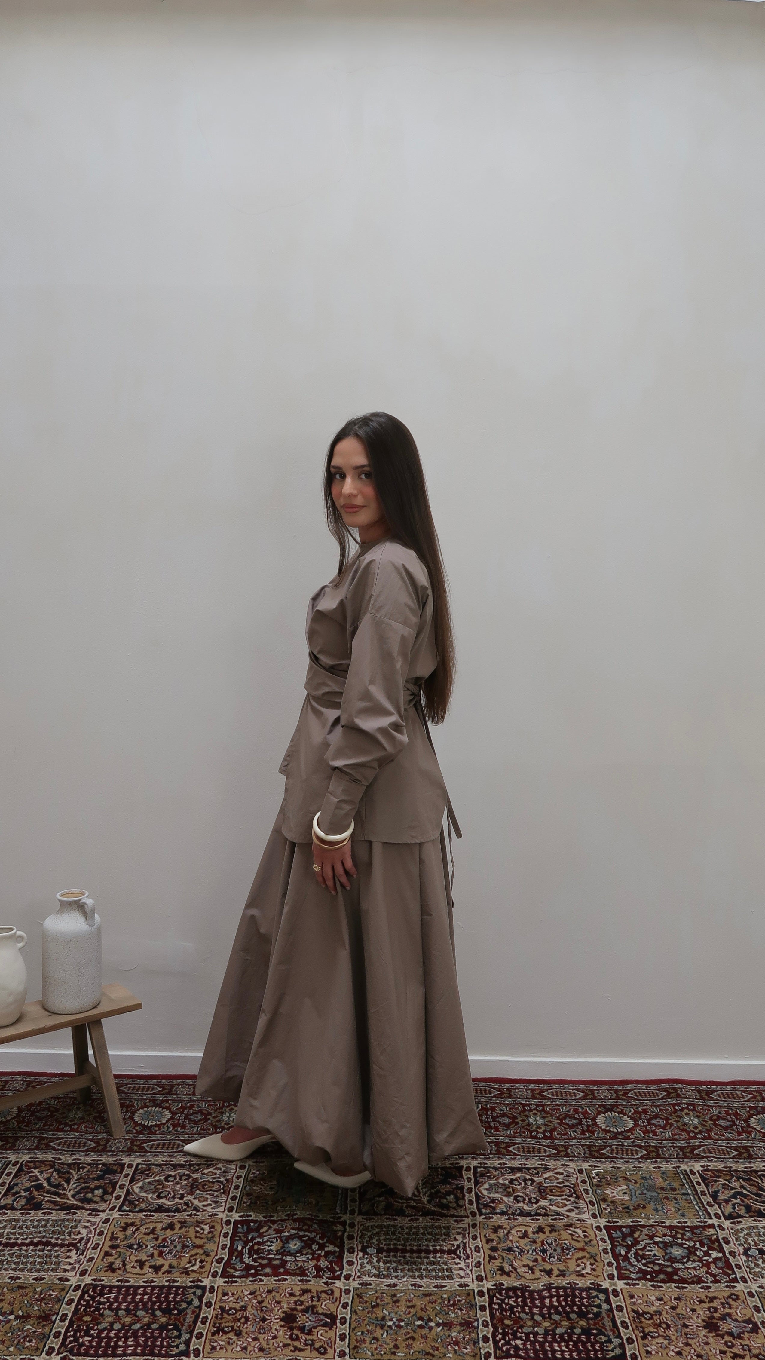 Two-piece balloon skirt greige