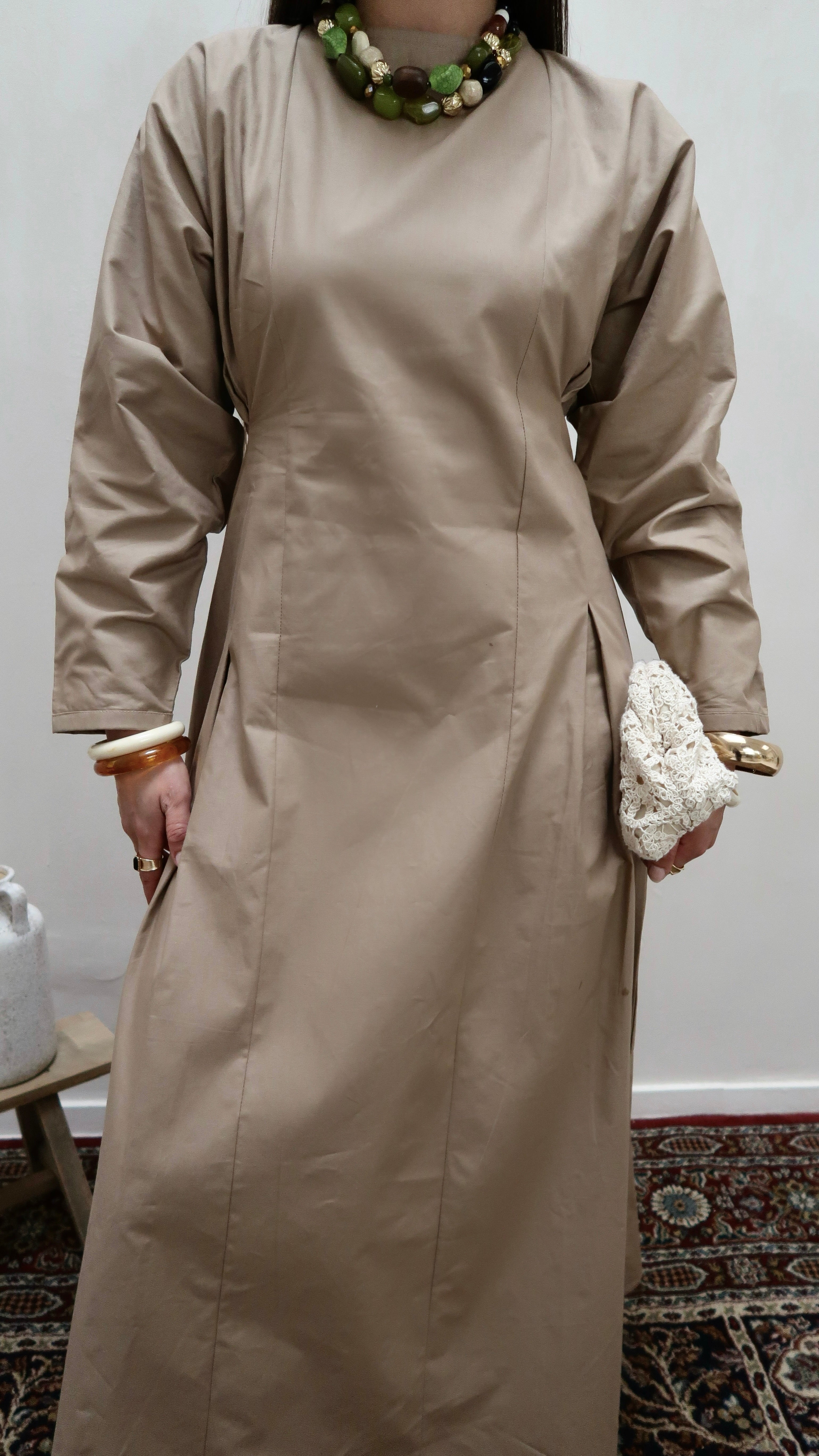 Balloon-sleeve dress