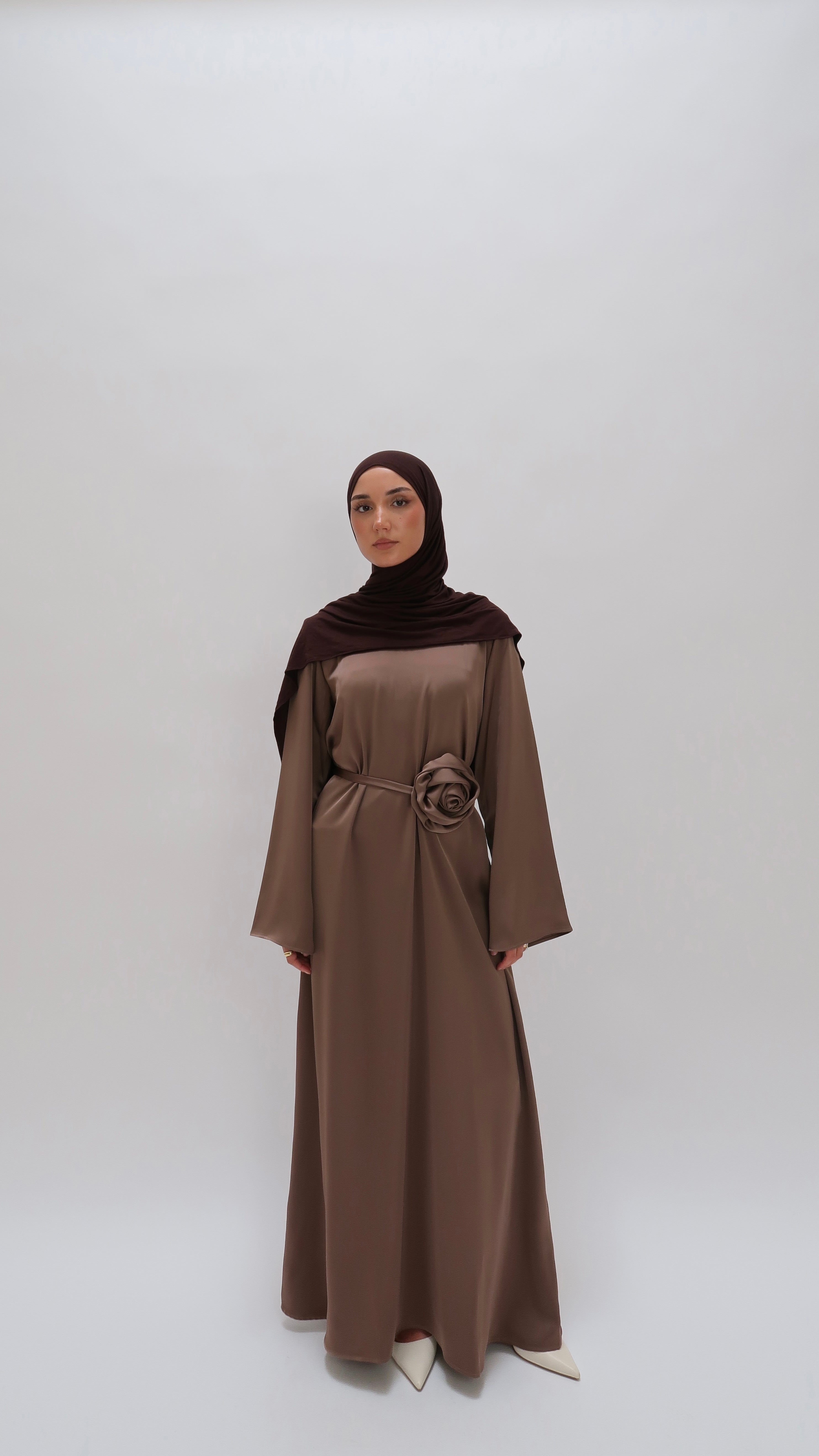 Satinkleid Rose Braun