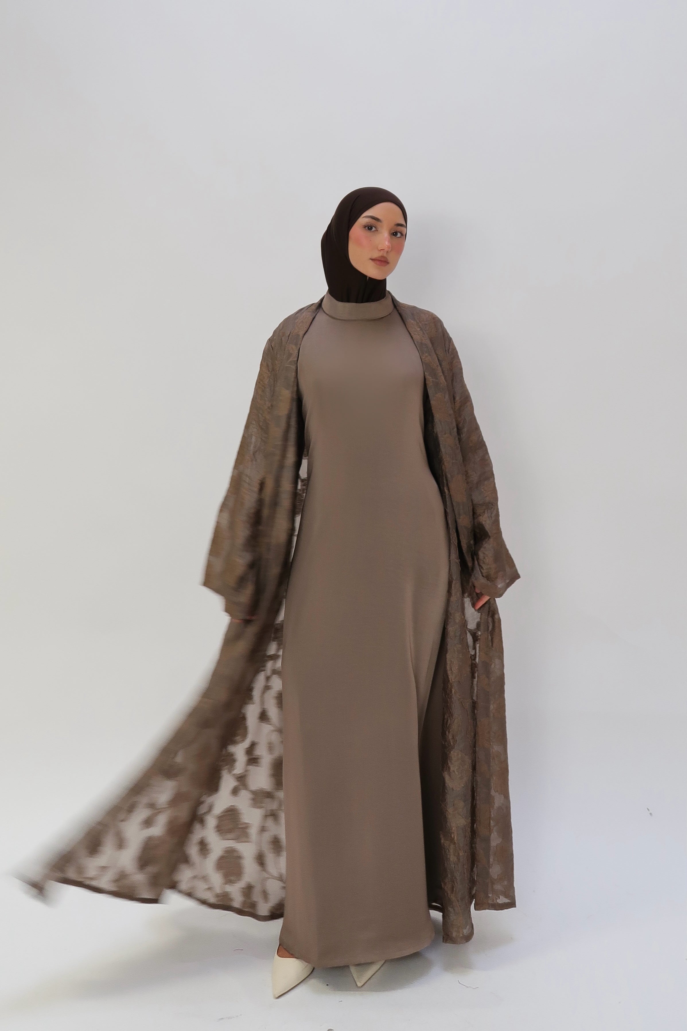 Abaya Osmanthus Braun