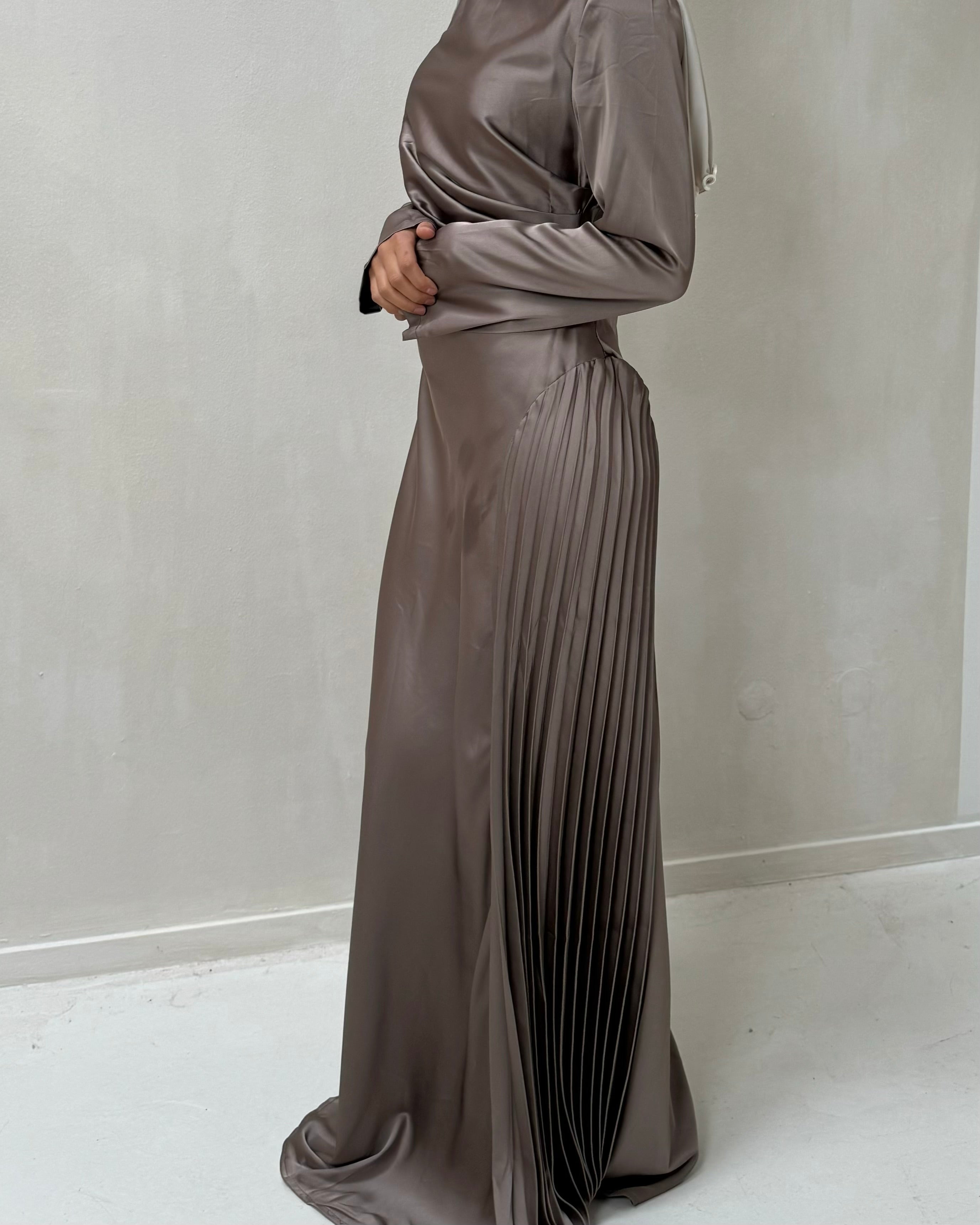 Satinkleid Aliyah