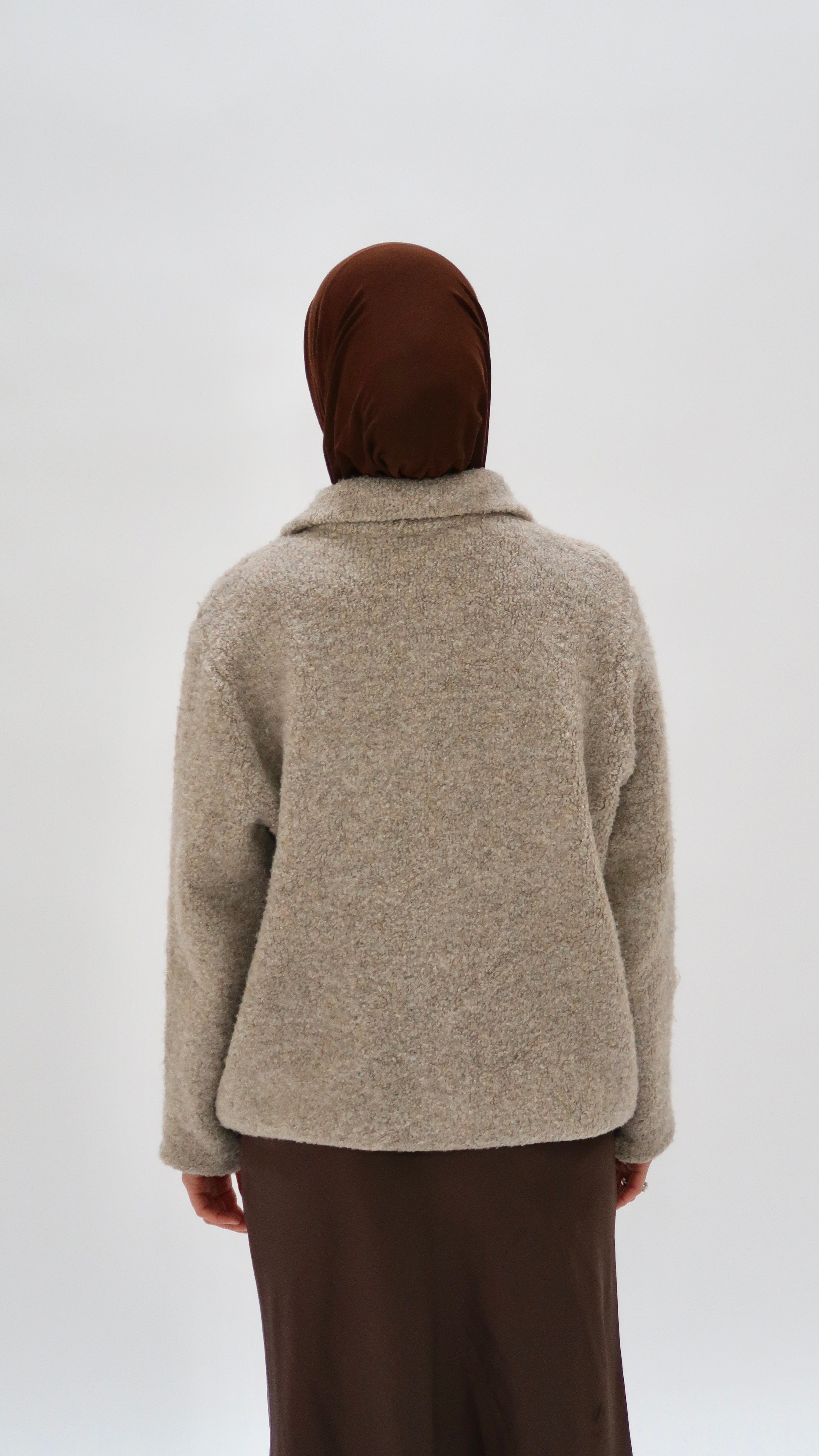 Übergangsjacke mit Blumenknöpfen