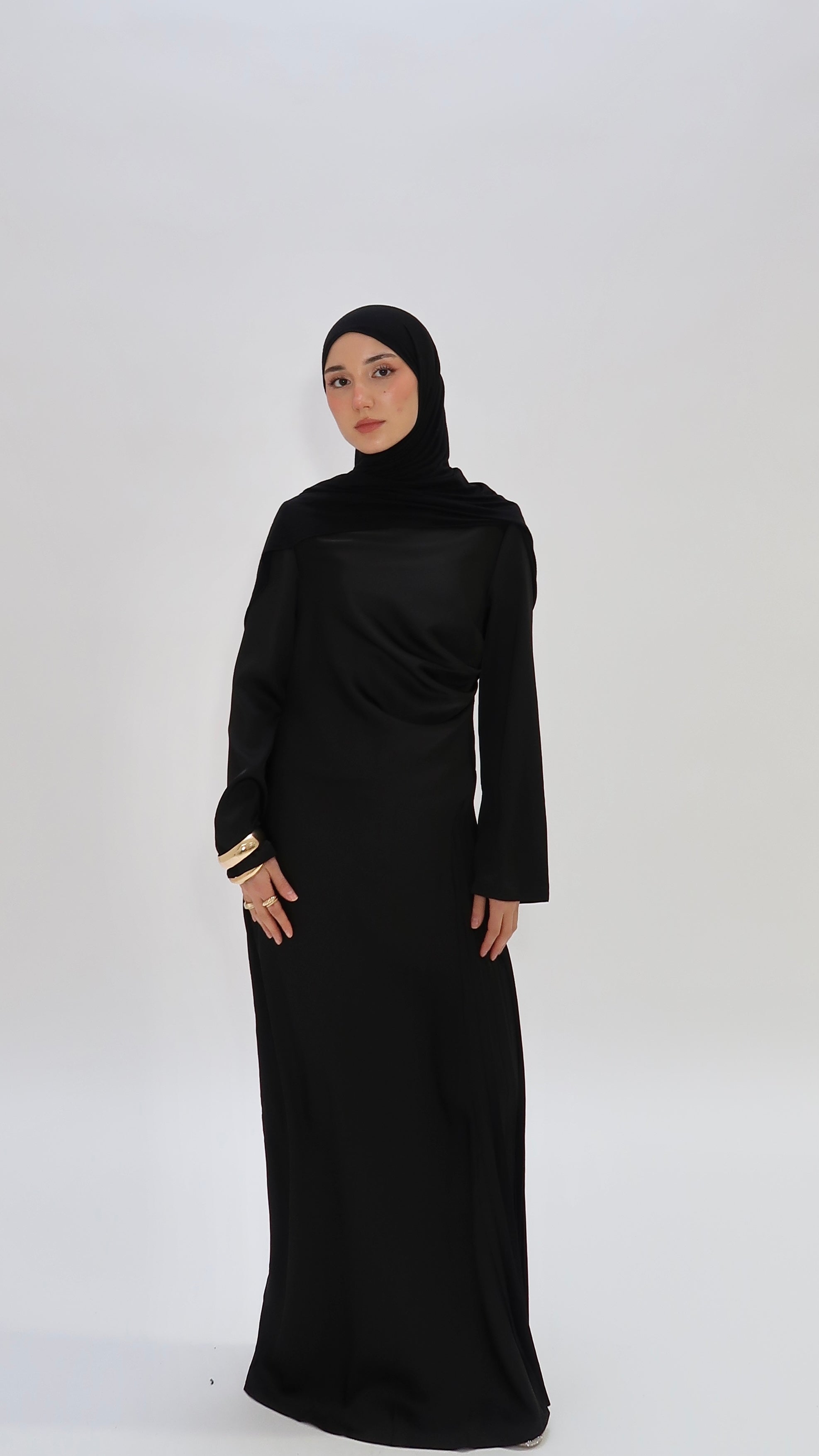 Satinkleid Aliyah