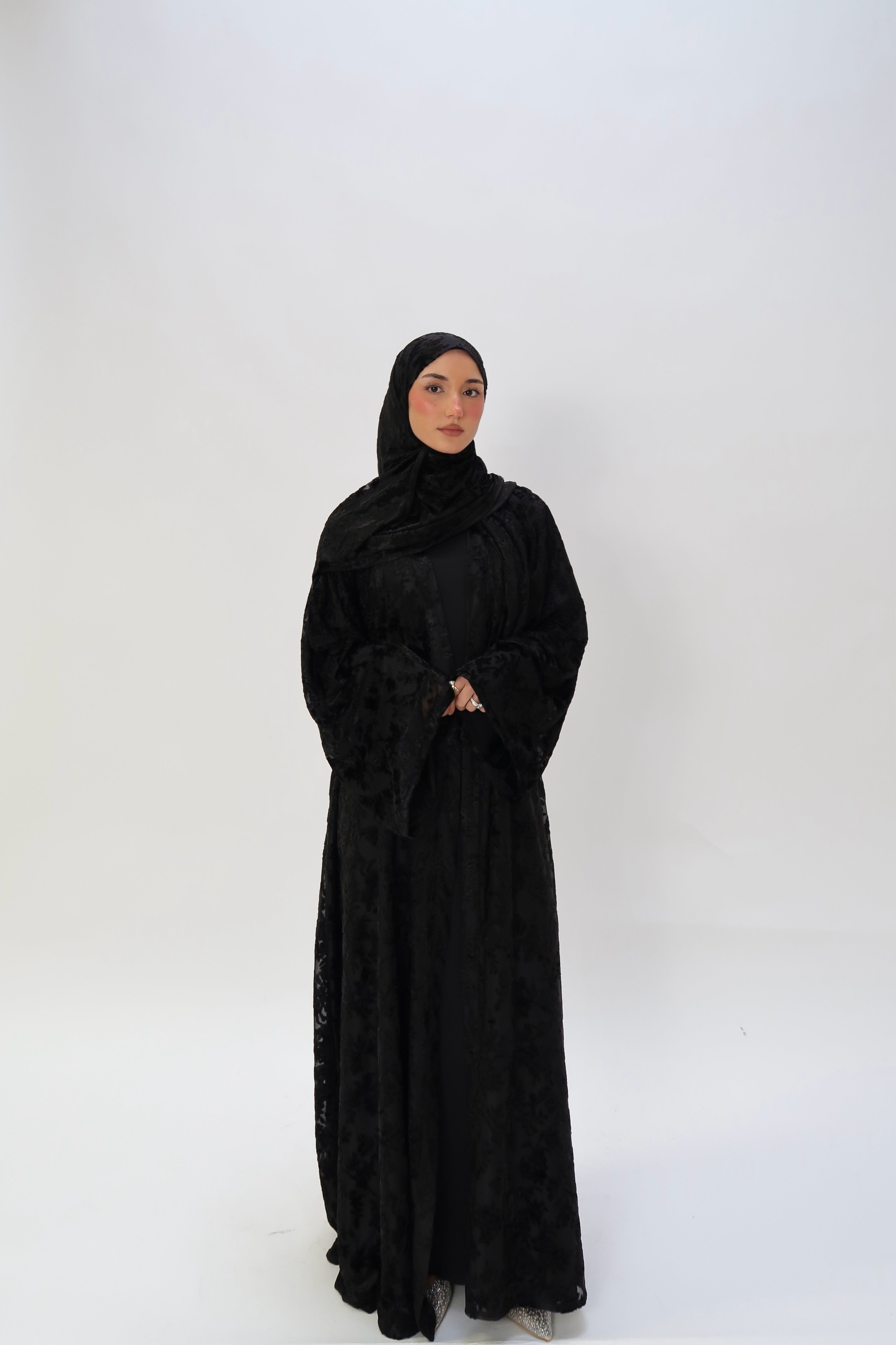 Abaya Samt