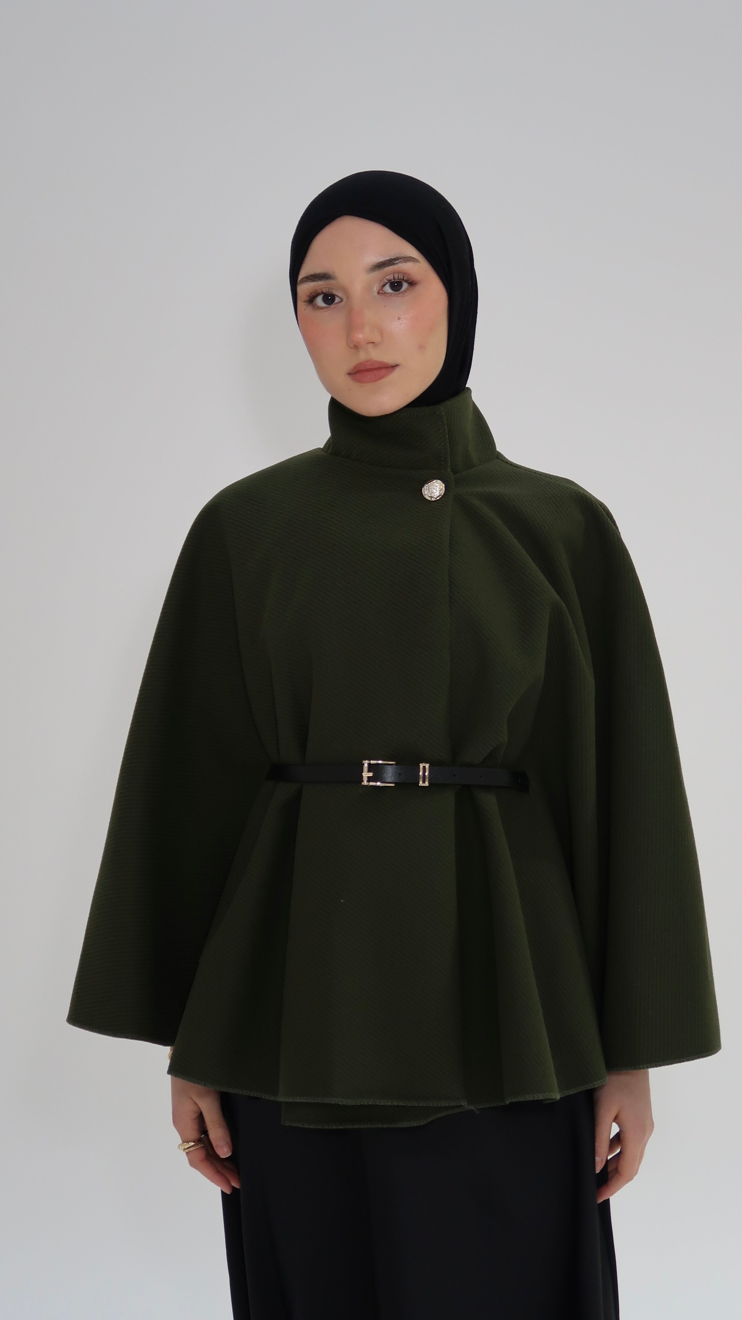 Cape mit Gürtel